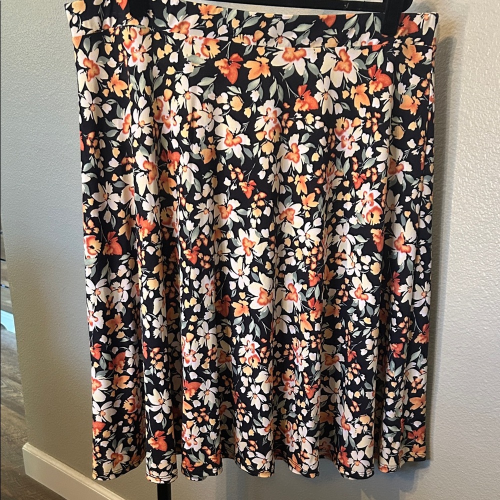Kaileigh Floral Jaclyn Knit Skirt - Navy, Orange, White - NWT